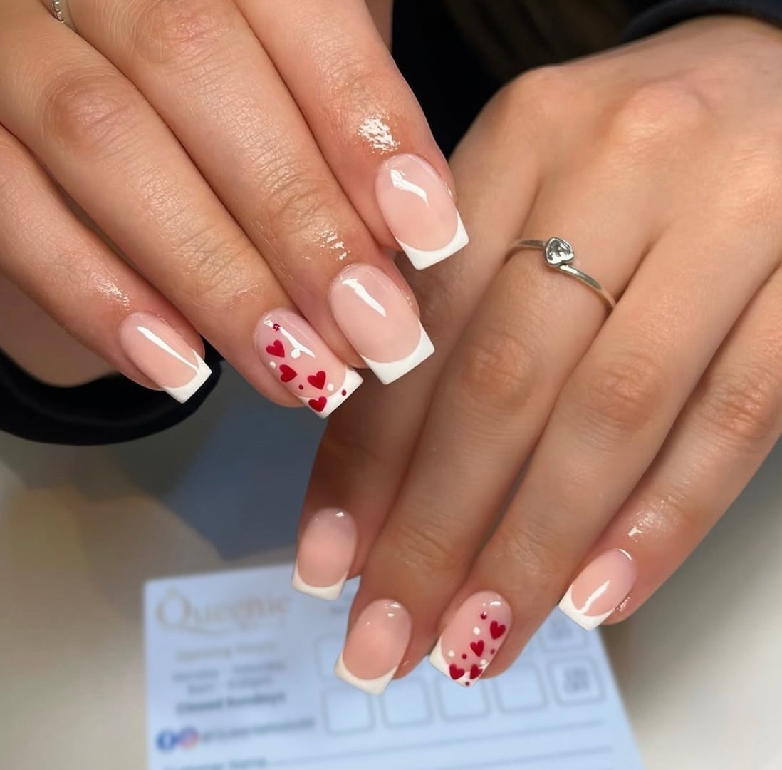 Minimal dot nail art